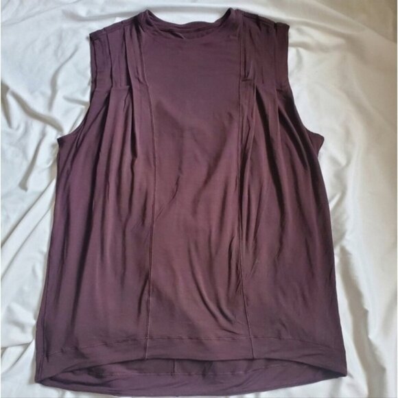 Lululemon Pleated Active Wear Sleeveless top size 10 - Picture 3 of 10